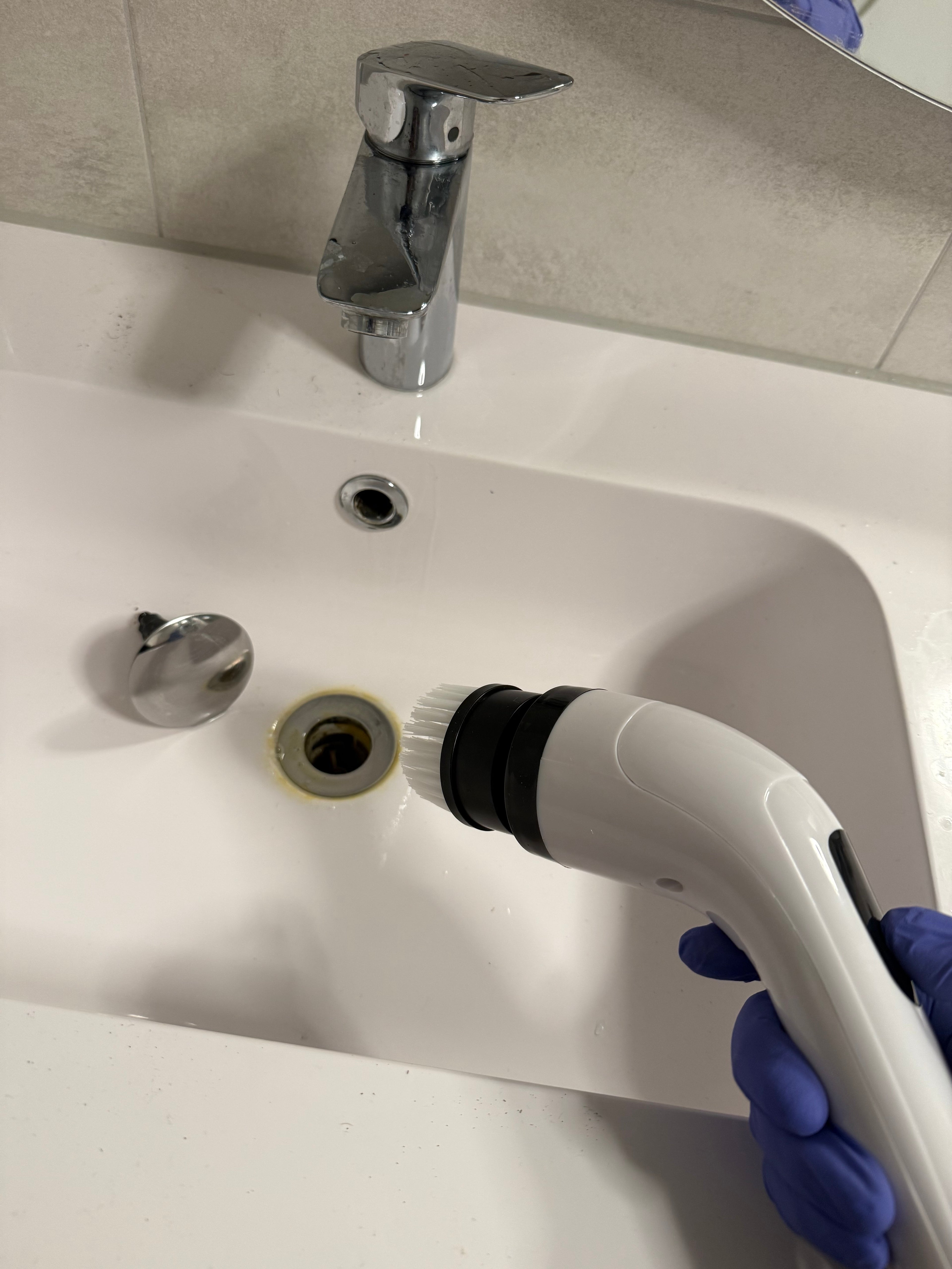 Maak schoon zonder moeite met de Velora Scrub Pro